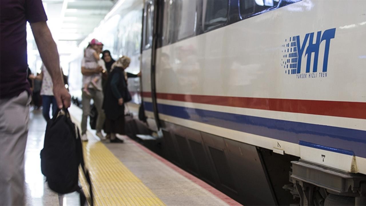 YHT'ler bugüne kadar 97 milyon yolcu taşıdı