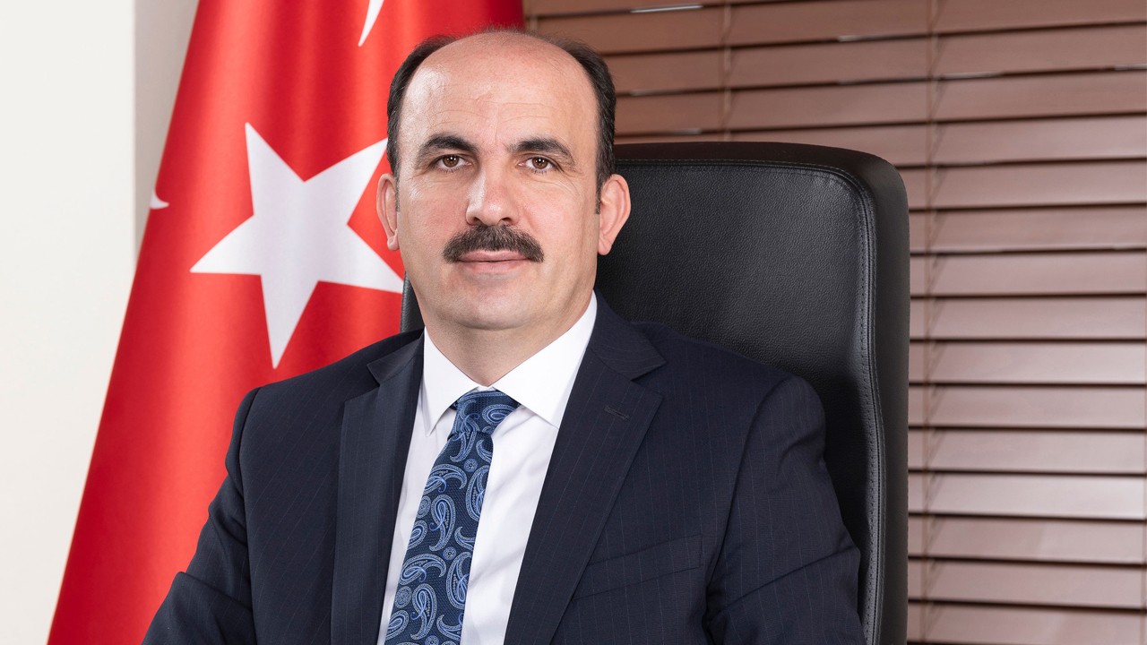 Başkan Altay: Tüm sağlık çalışanlarımızın 14 Mart Tıp Bayramı kutlu olsun