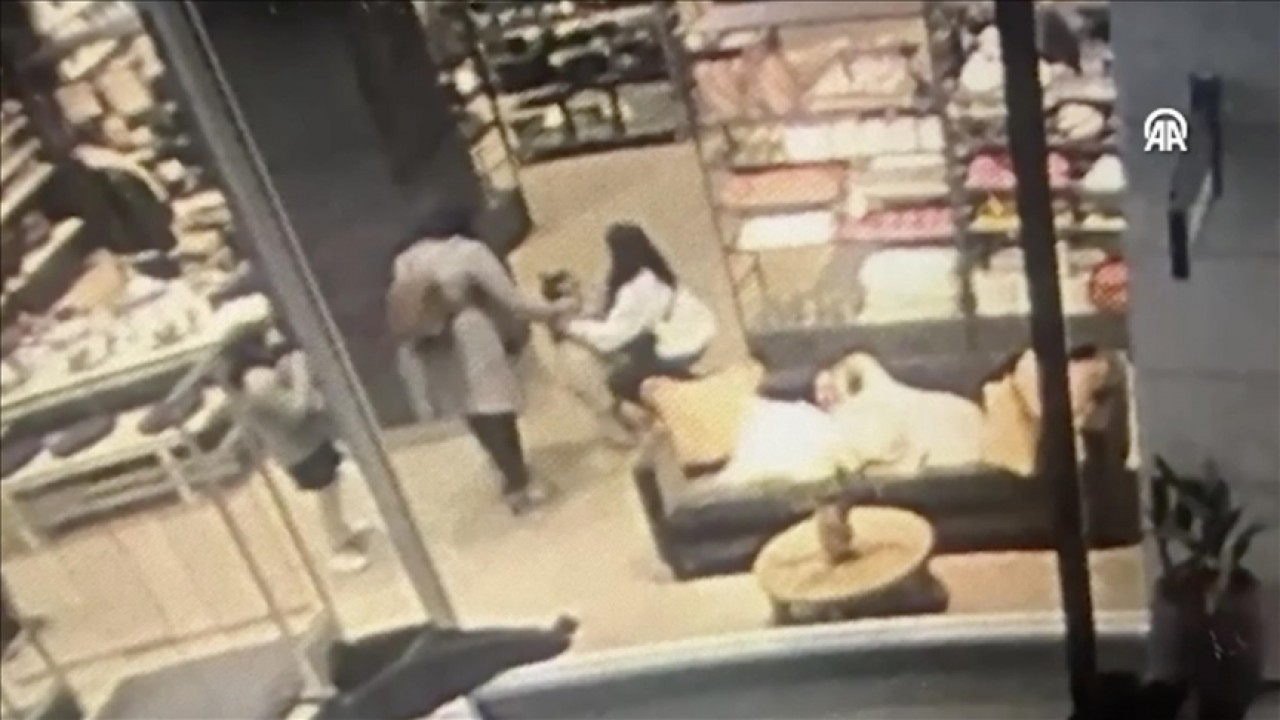 Sahipsiz köpek 3 yaşındaki çocuğa saldırdı