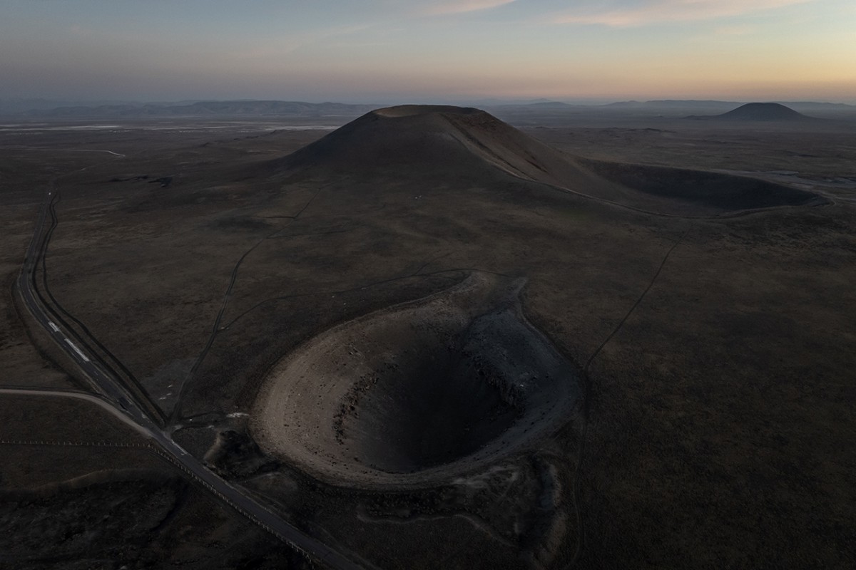 İklim krizinin tarım arazilerini ve yerleşim yerlerini tehdit eden sesi obruklar