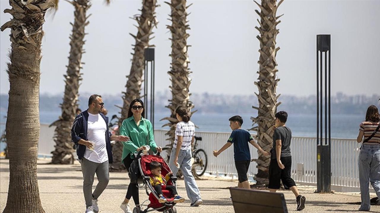 Yurt genelinde hafta sonundan itibaren sıcaklıklar artacak