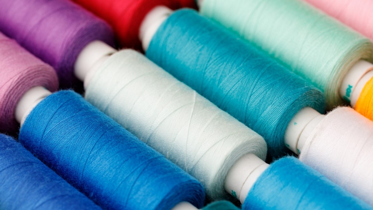 Tekstil Sektöründe Polyester Dikiş İpliğinin Yükselen Önemi