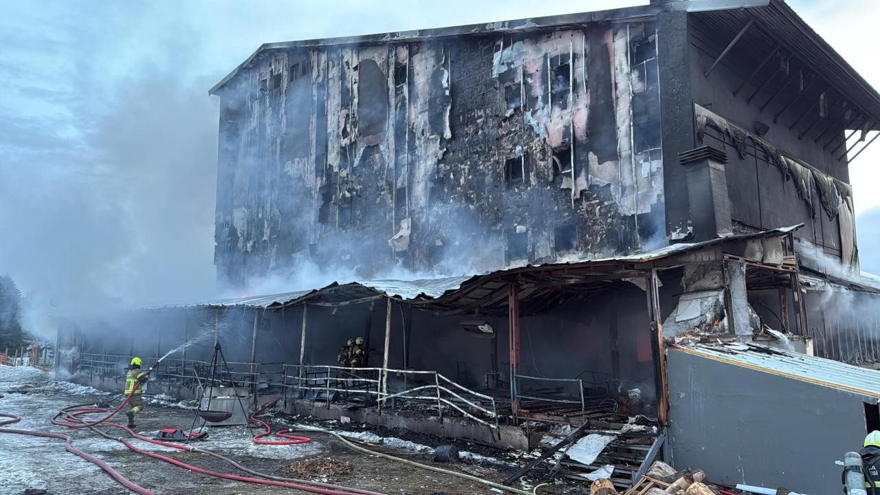 İşletme belgesi olmadığı için kapatılan oteldeki yangınla ilgili müfettiş görevlendirildi