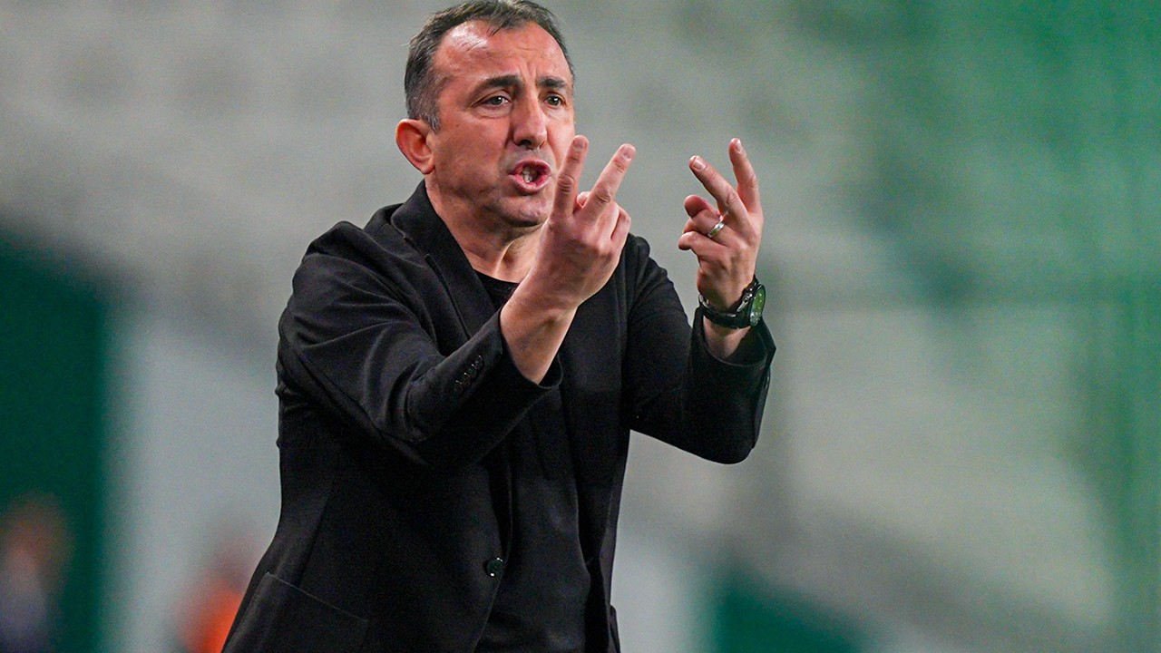 Konyaspor Teknik Direktörü Recep Uçar: Bayram hediyesi oldu