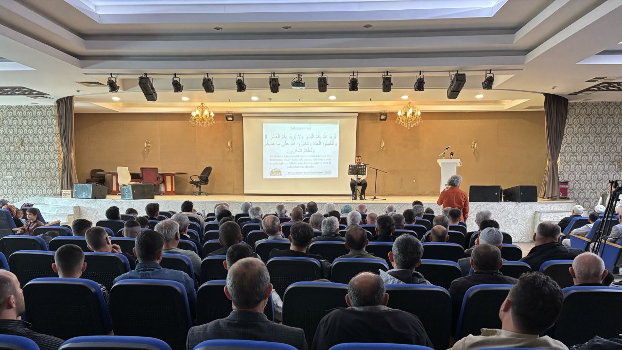 Beyşehir'de bayramlaşma programı