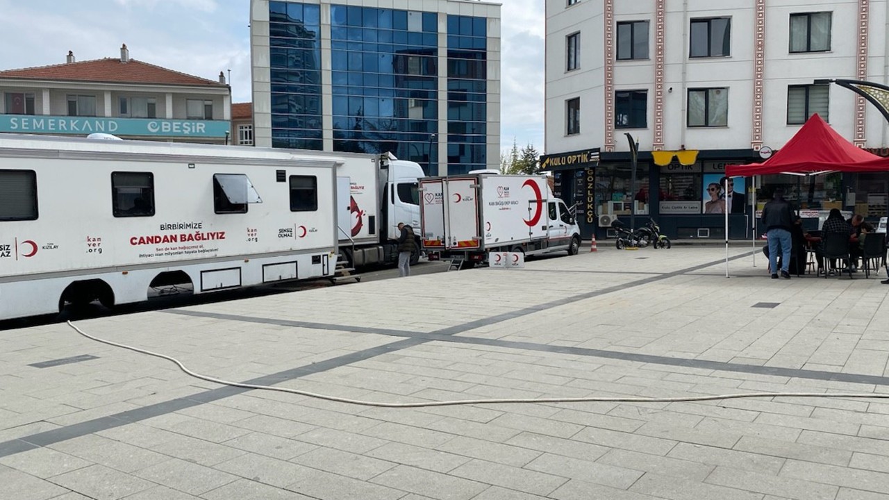 Kulu'da Kızılay kan alımına başladı