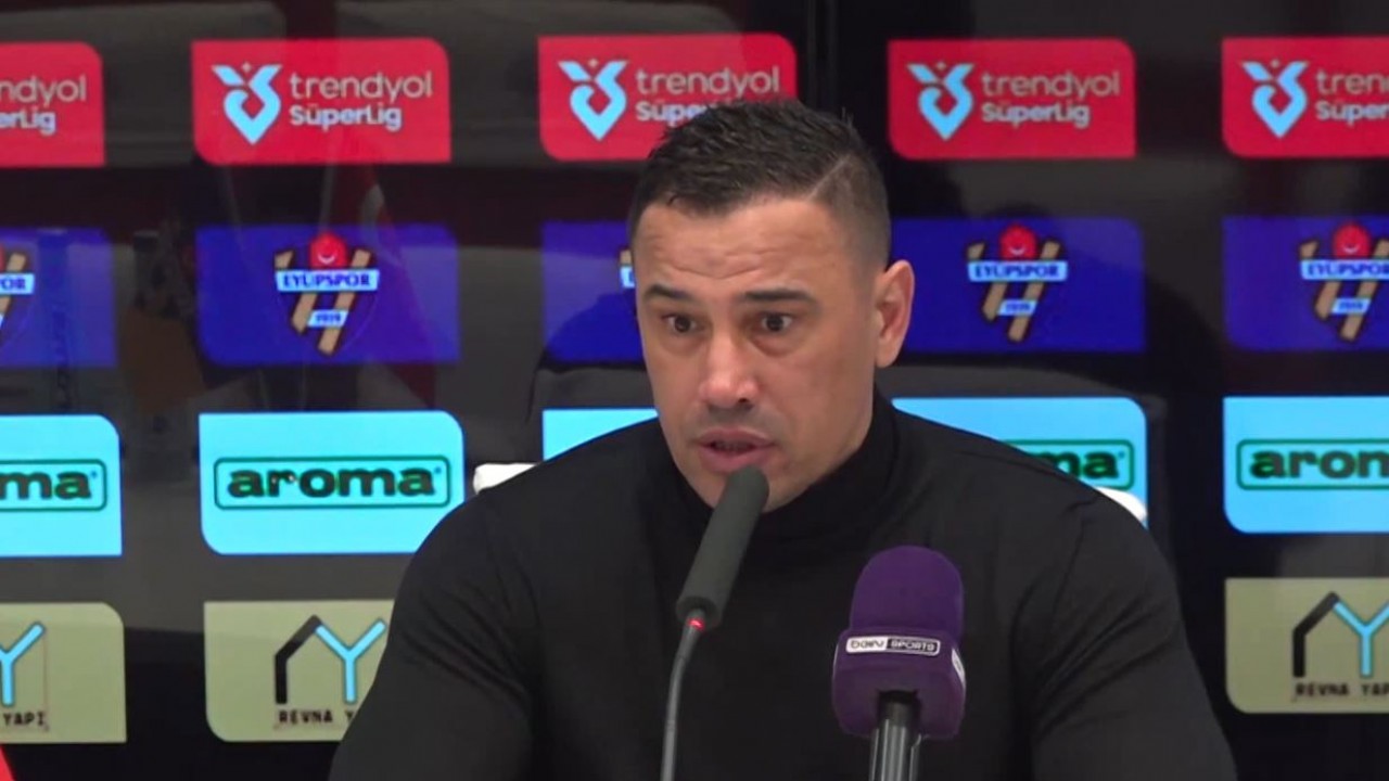 Başakşehir Teknik Direktörü Atan: "Galibiyetten dolayı çok mutluyum"