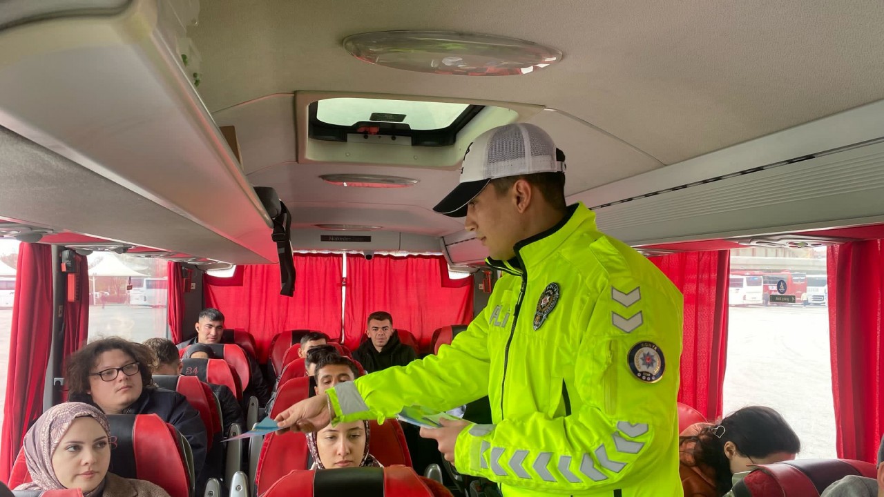 Konya Emniyeti bilgilendirme çalışmalarına hız kesmeden devam ediyor