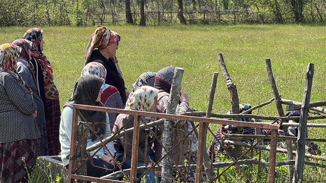 Budadığı ağaçta kalp krizi geçirip öldü