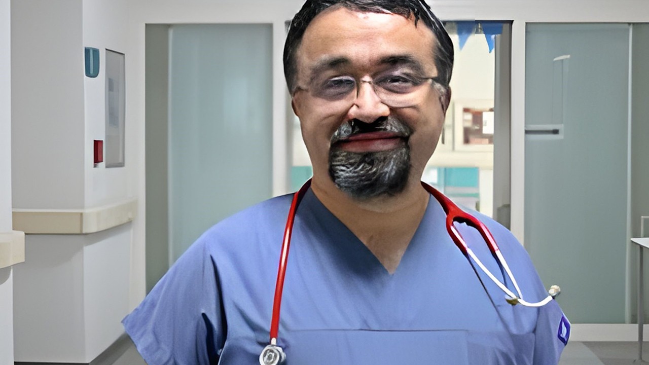 Balkondan düşerek hayatını kaybeden doktor son yolculuğuna uğurlandı