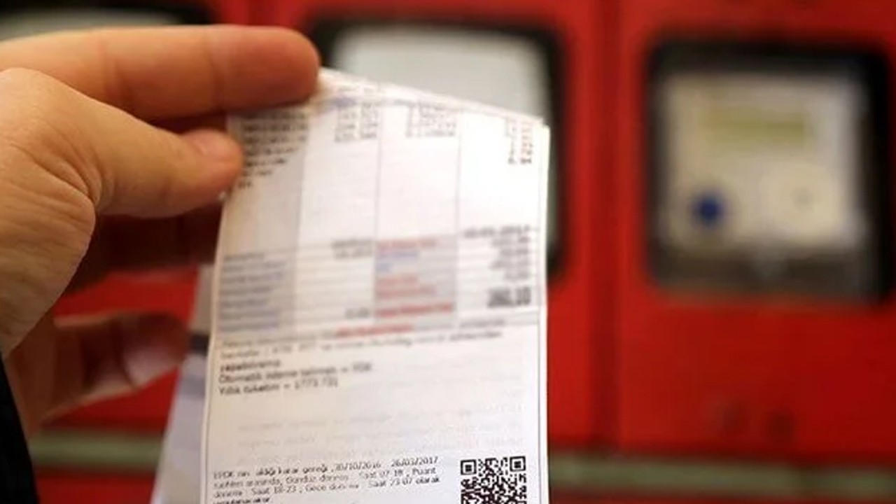 Elektriğe yeni zam gelecek mi? Bakan Bayraktar'dan açıklama