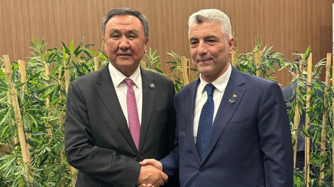 Bakan Bolat, Türk Devletleri Teşkilatı Genel Sekreteri Büyükelçi Omuraliev ile görüştü