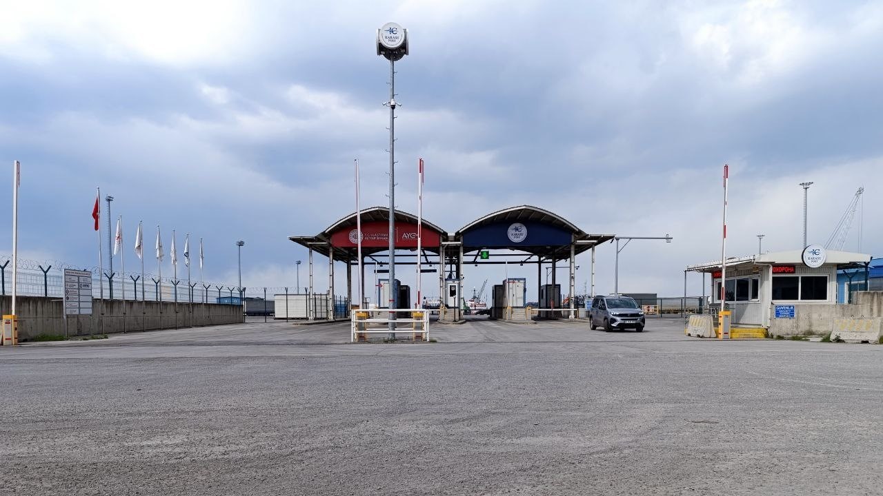 TIR sürücüsünü bıçaklayarak öldüren gemi personeli tutuklandı