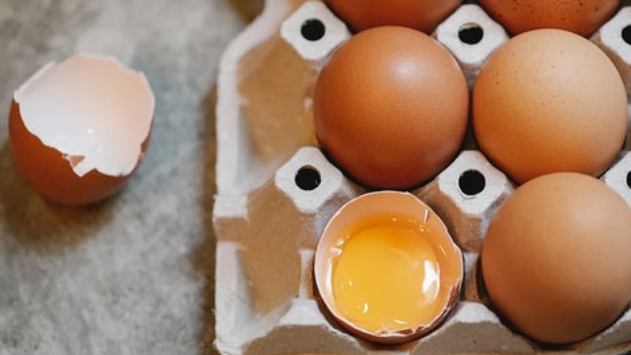 Yumurtaların bayat olup olmadığını anlamak meğer bu kadar basitmiş
