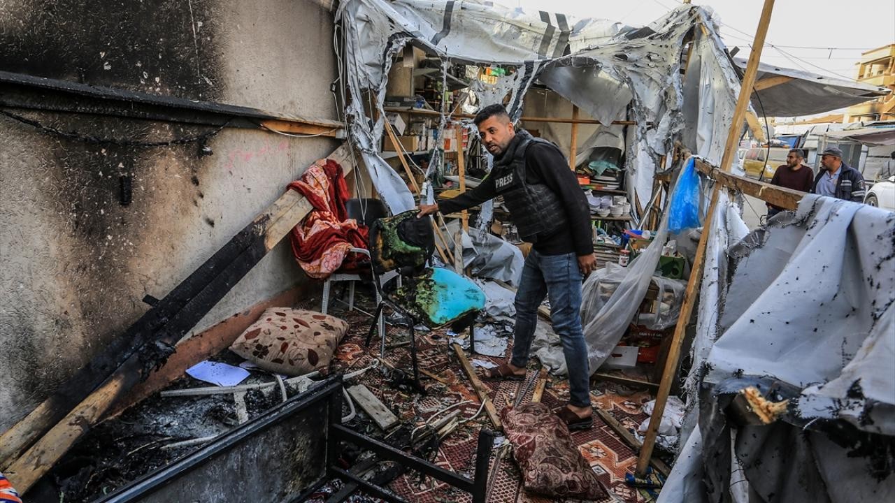 Katil İsrail'in Gazze'ye saldırılarında can kaybı 50 bin 983'e çıktı