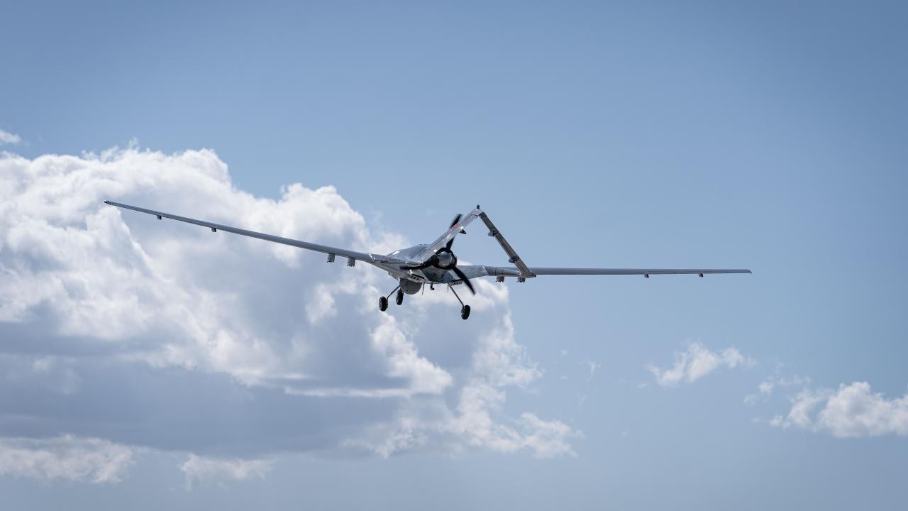 5 İHA deprem bölgesinde keşif yaptı