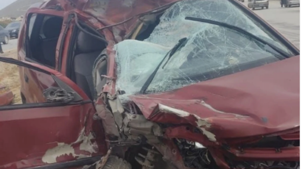 Kamyonla çarpışan otomobilin 14 yaşındaki sürücüsü öldü