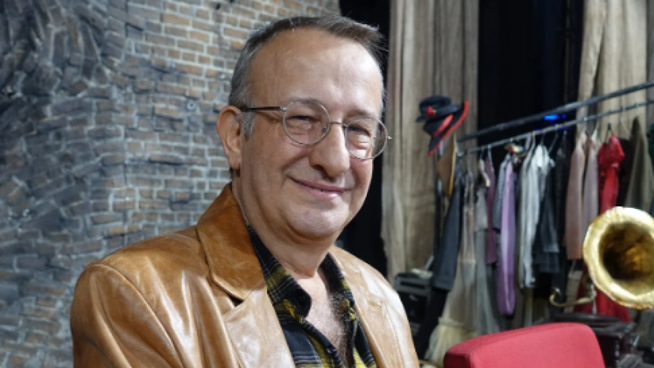 Adile Naşit'in yeğeni Naşit Özcan, hayatını kaybetti