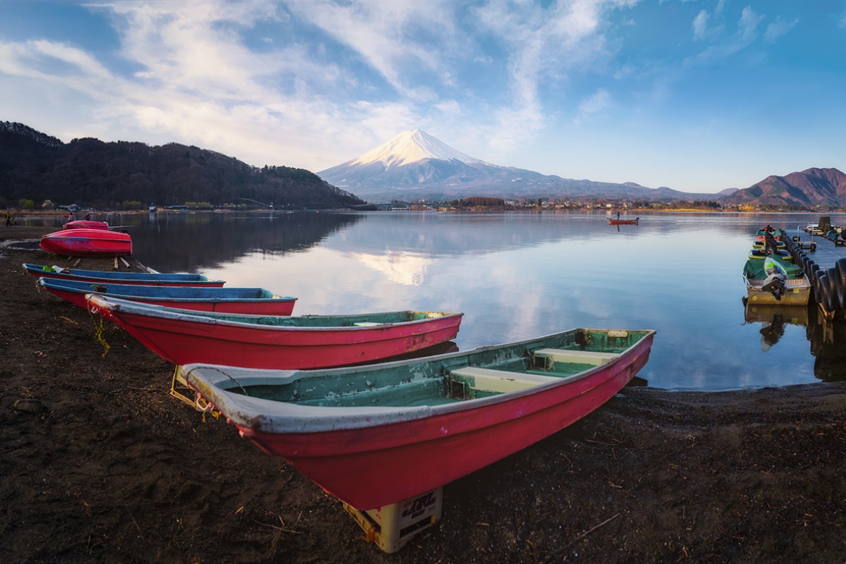 Japonya’nın doğal güzelliklere sahip Fuji Dağı ve Yamanakako Gölü