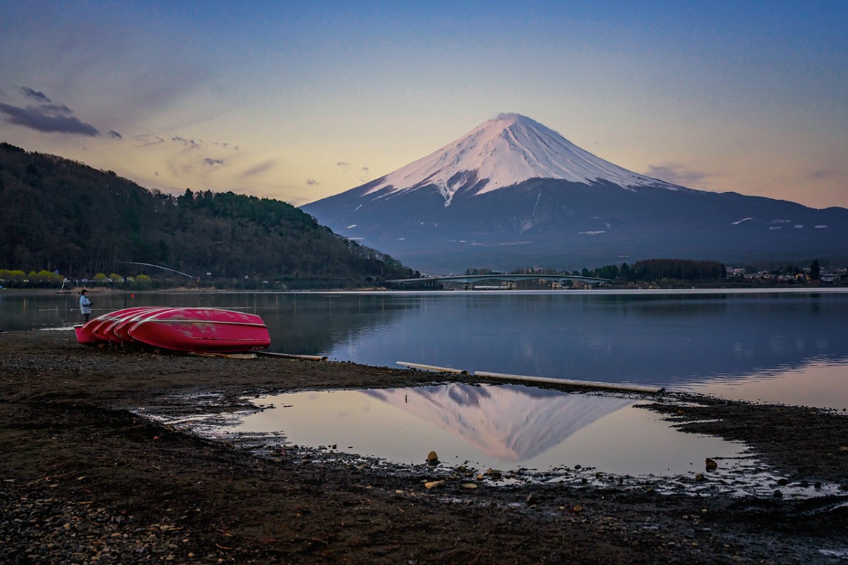 Japonya’nın doğal güzelliklere sahip Fuji Dağı ve Yamanakako Gölü