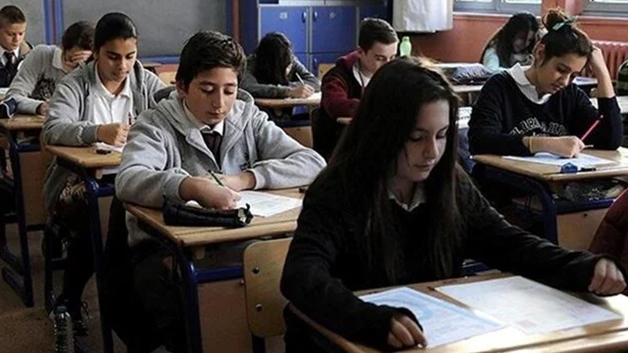 Zorunlu lise eğitiminde değişiklik iddiası: 4+4+4 sistemi değişecek mi?