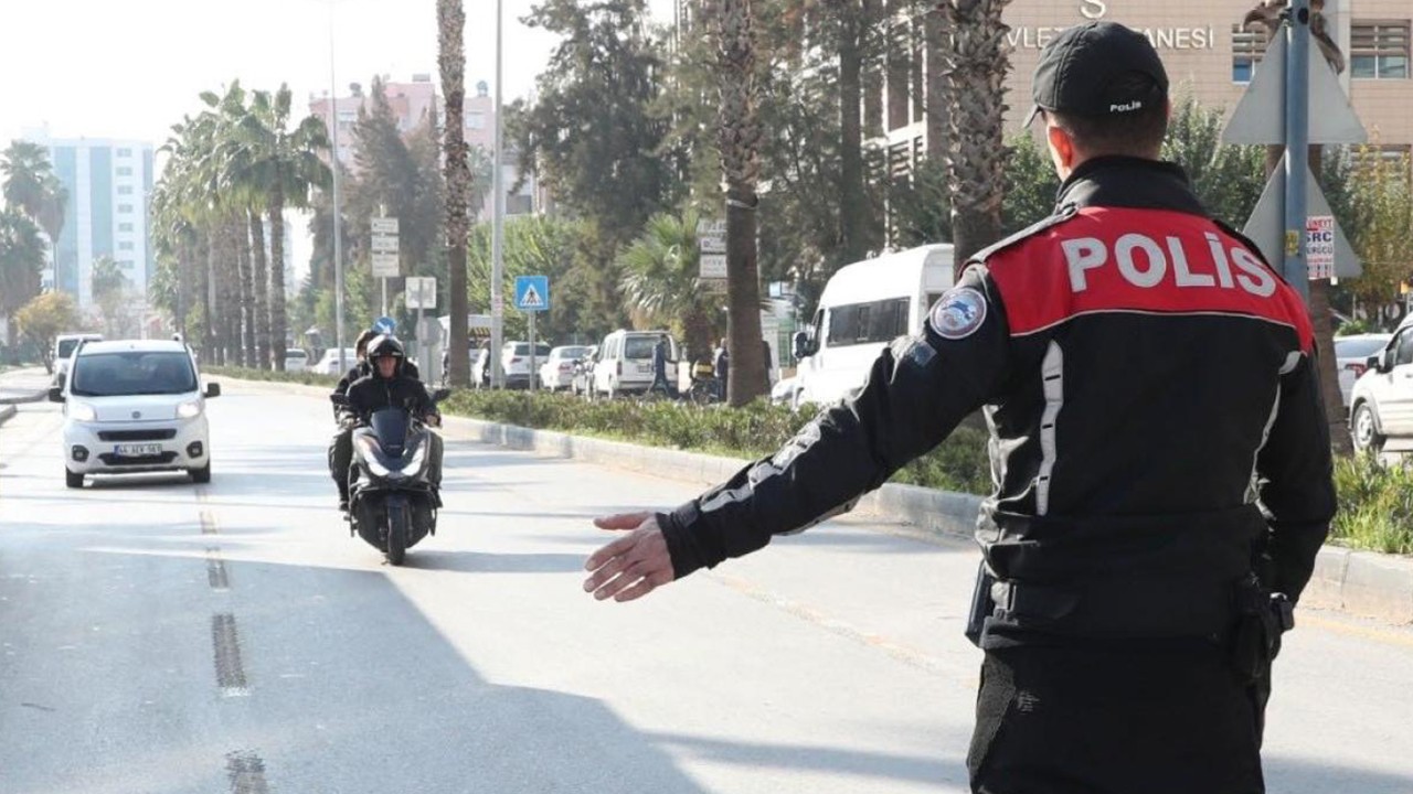 Kask takmayan 475 bin motosiklet sürücüsüne işlem yapıldı