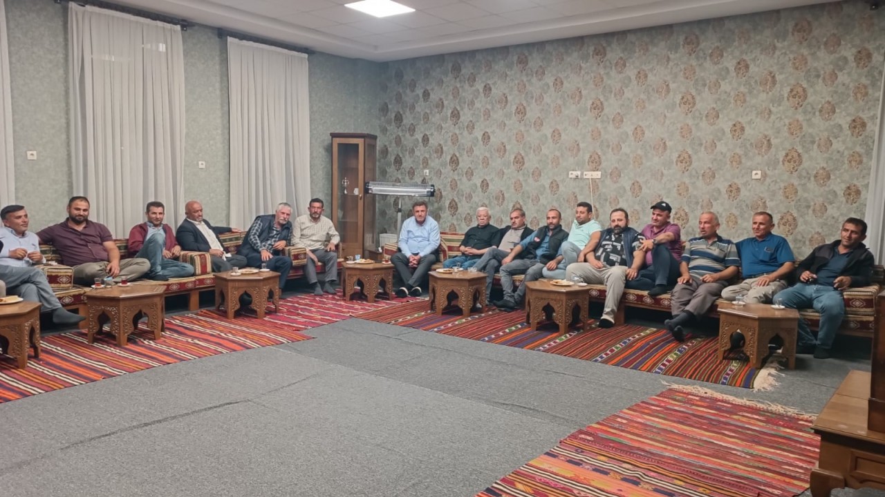 Ahırlı'da tarım arazileri sulayabilmek için çözüm aranıyor