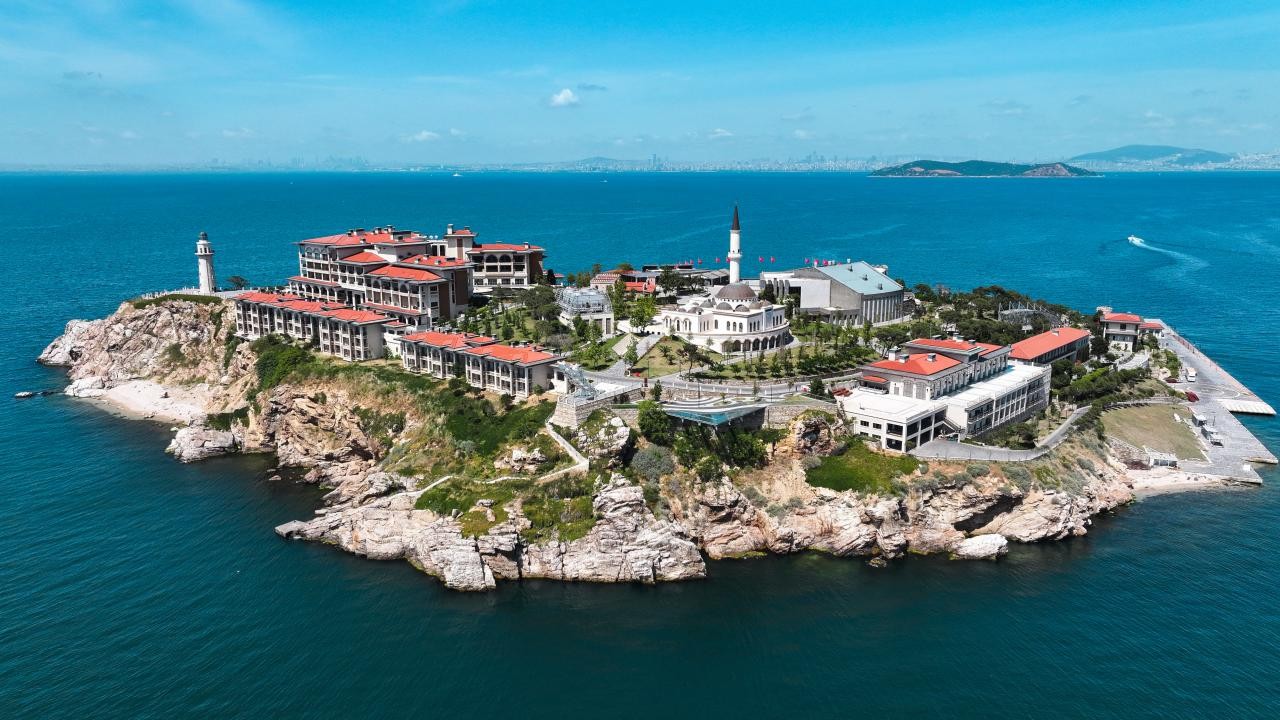 "III. Uluslararası Aile Sempozyumu" Demokrasi ve Özgürlükler Adası'nda yapılacak