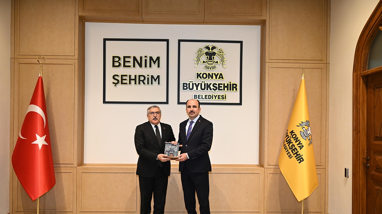 AK Parti Genel Başkan Yardımcısı Yayman Başkan Altay’ı ziyaret etti