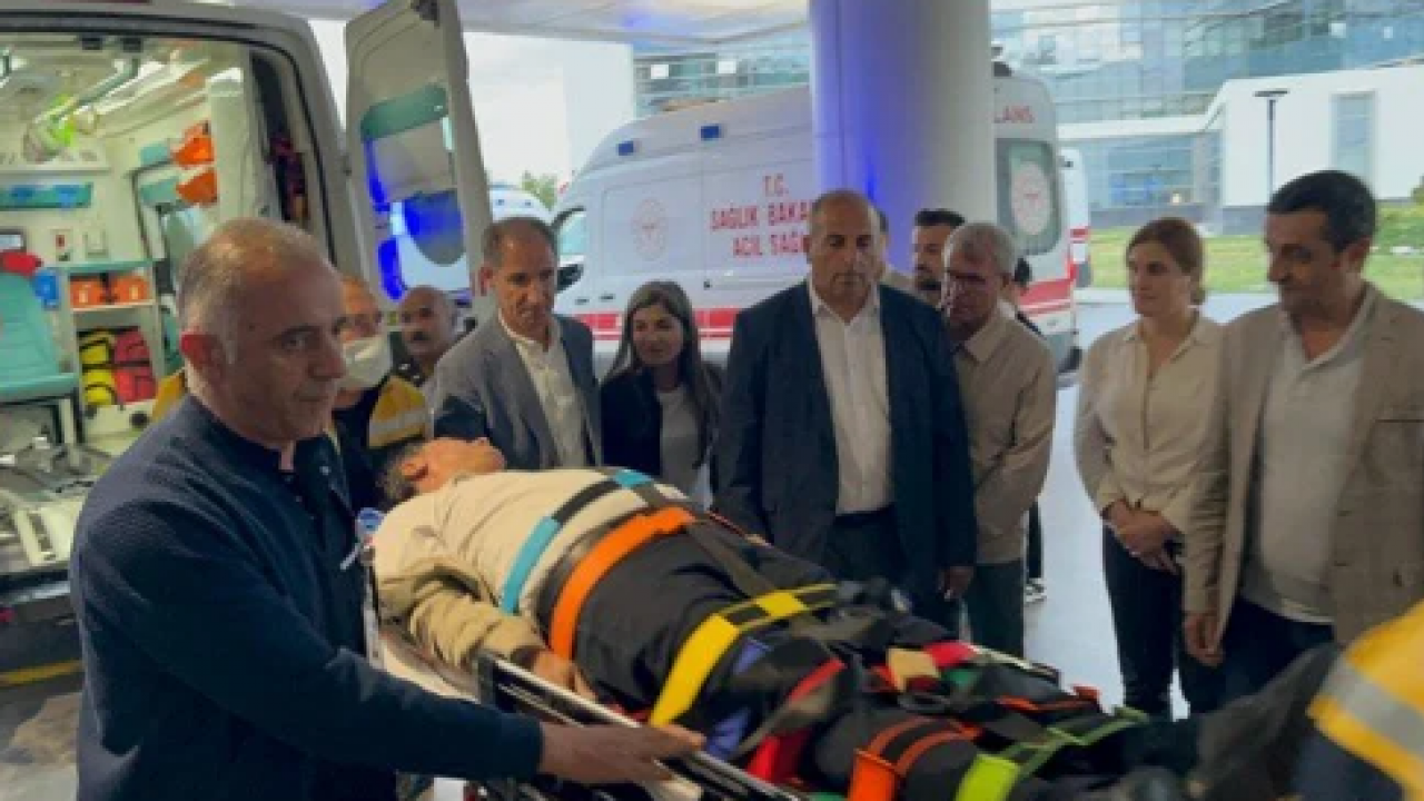 DEM Parti milletvekili trafik kazası geçirdi