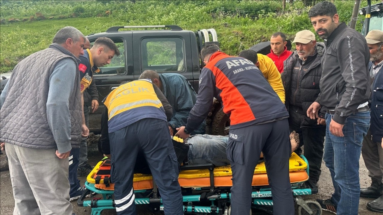 Yıldırım isabet eden çoban yaralandı