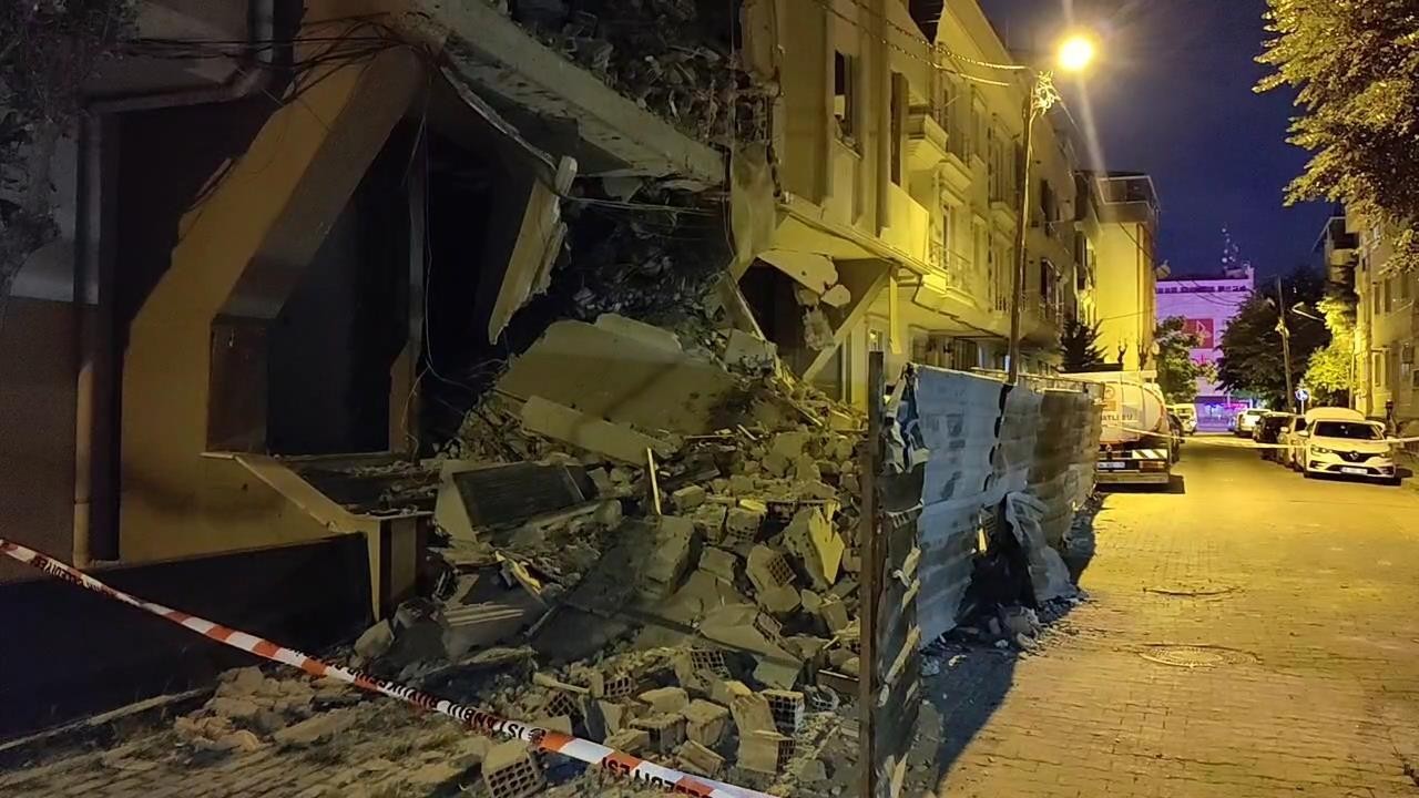 6 katlı binada kısmi çökme meydana geldi
