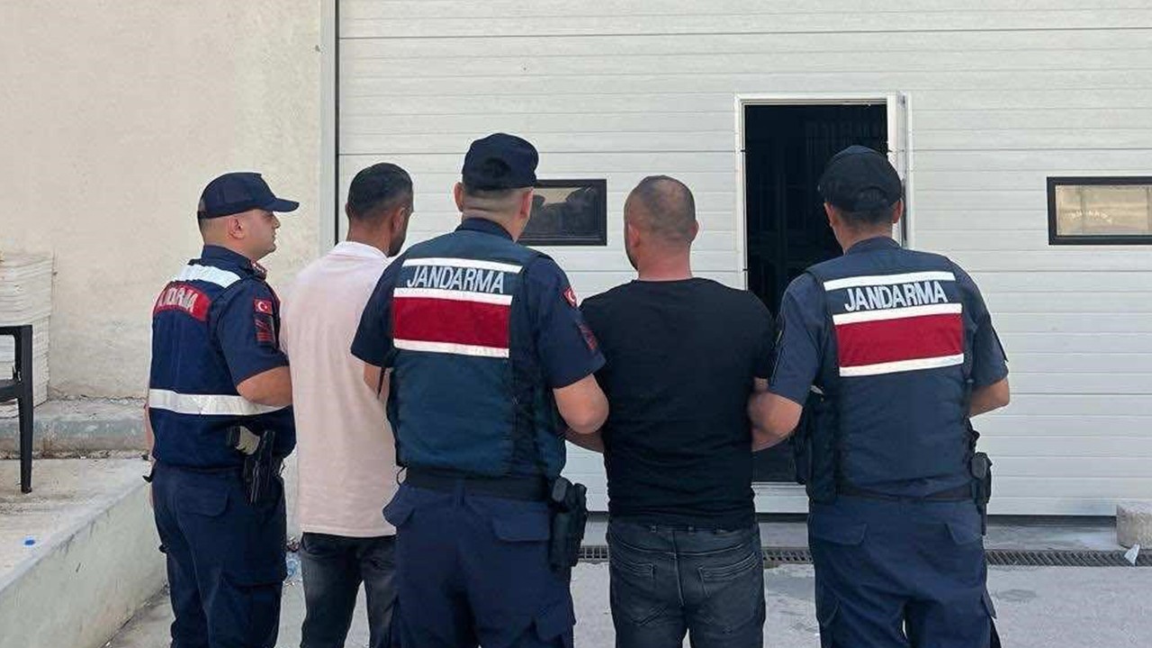 Düğünde havaya ateş açan magandalar tutuklandı