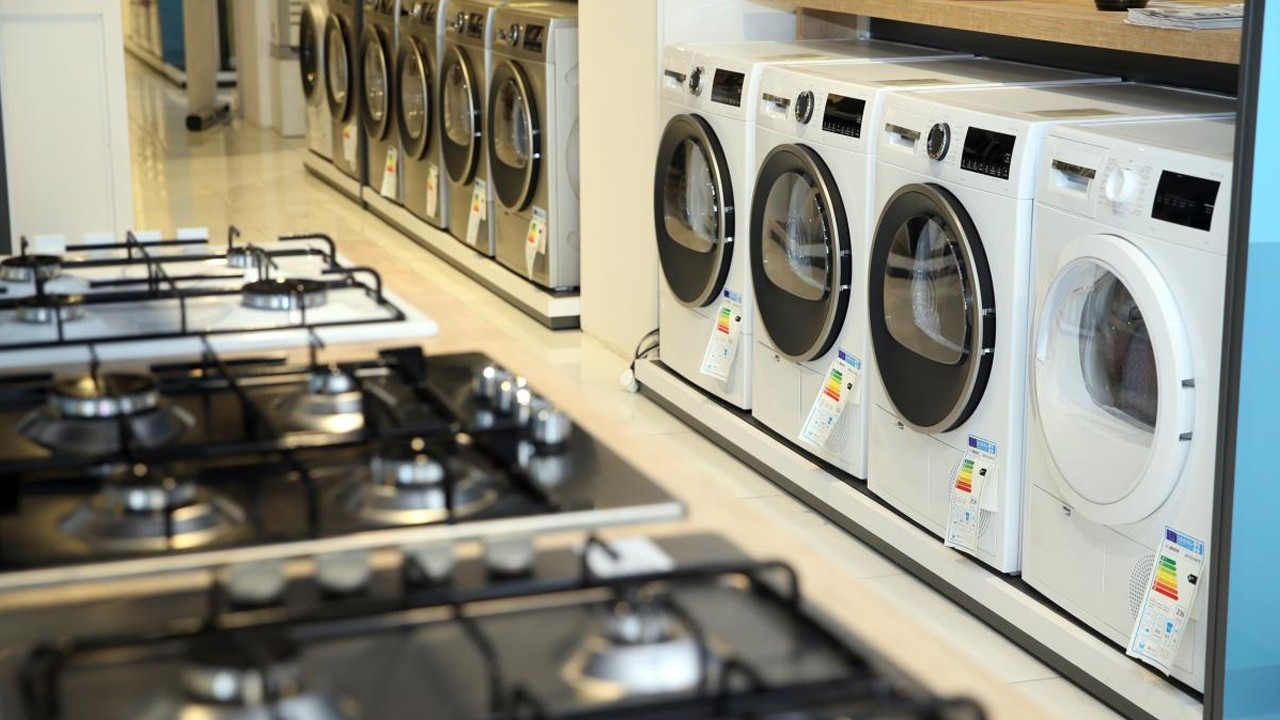 Markaların indirim kampanyasından evlilik yolundaki 7 bin genç yararlandı