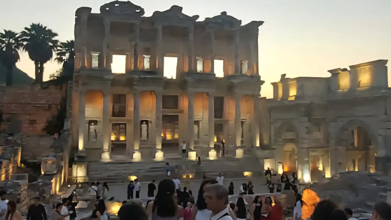 Bayramda 633 bin 527 kişi müze ve ören yerlerini ziyaret etti