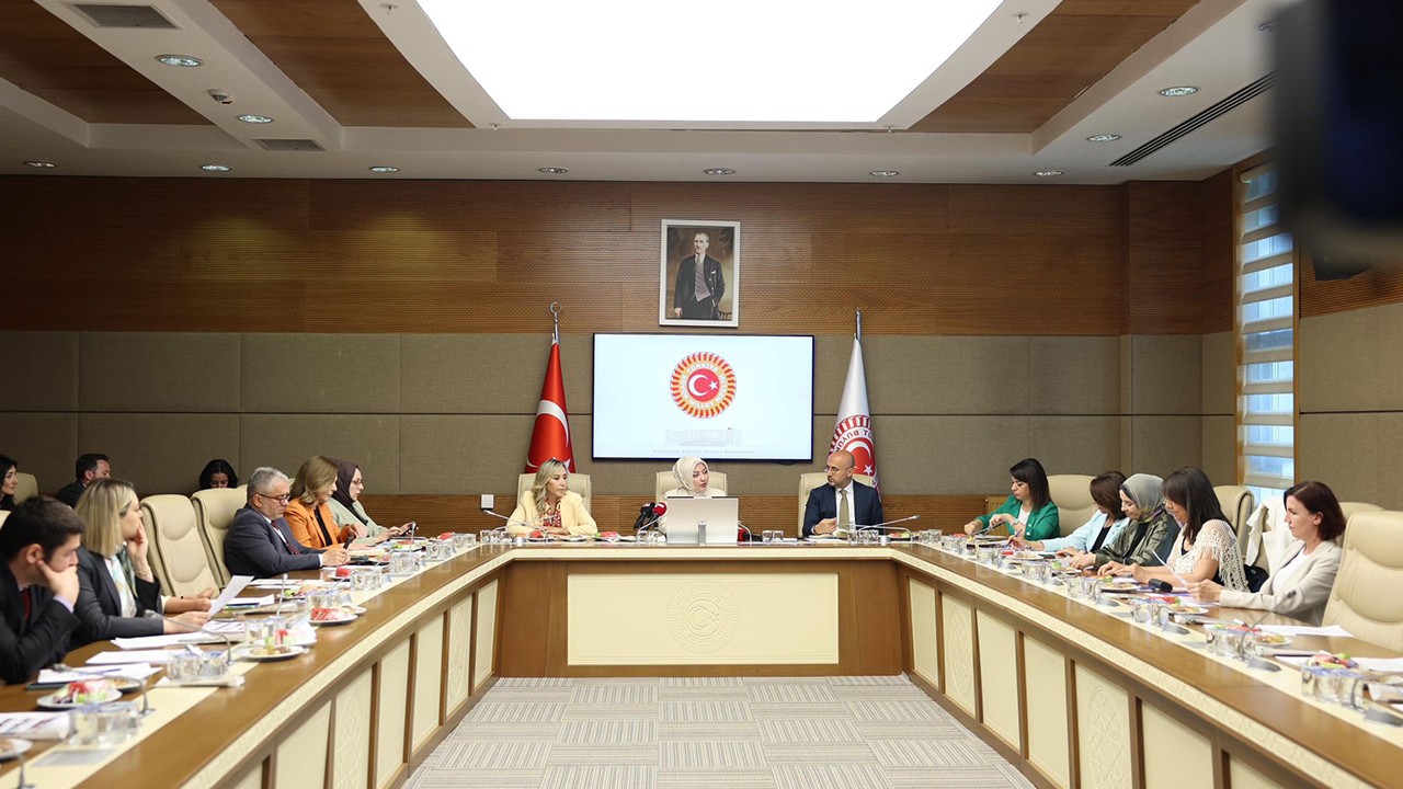 Kadın- Erkek Fırsat Eşitliği Komisyonu toplandı