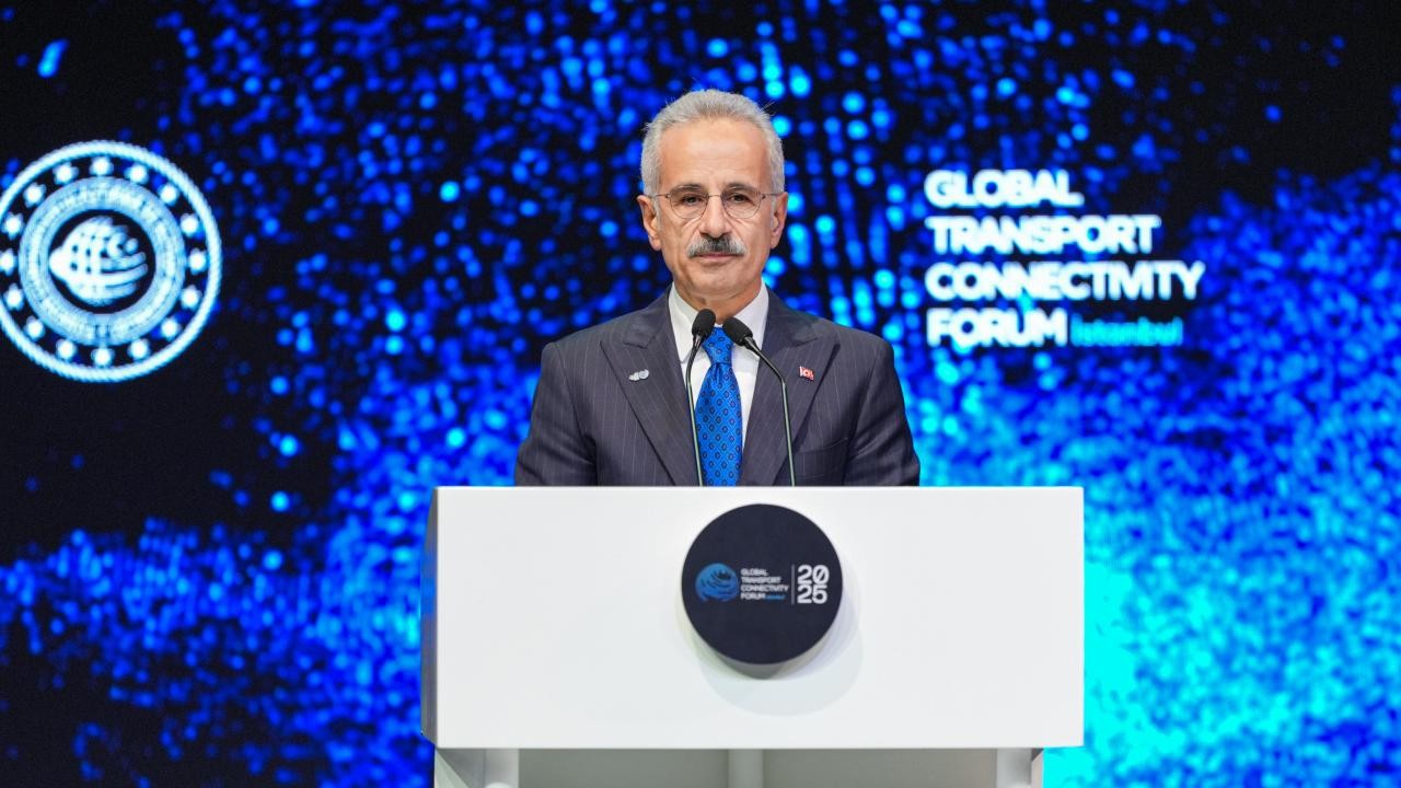 Bakan Uraloğlu: Türkiye, çatışmaların ortasında bir barış ve istikrar adasıdır