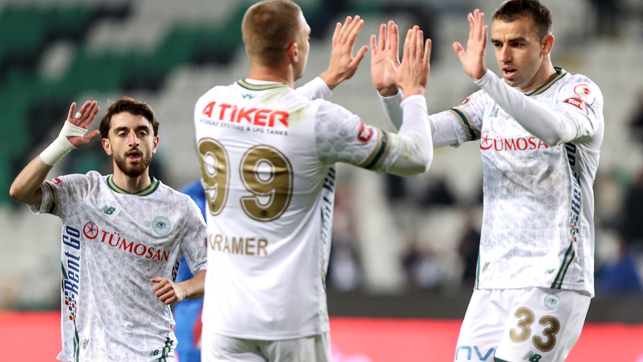 Yeni sezon öncesi Konyaspor’da kadro karmaşası