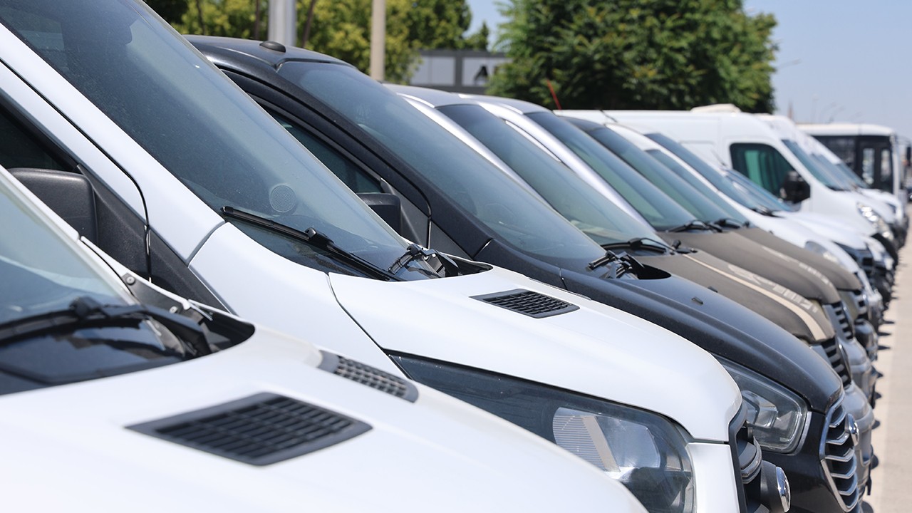 Araç piyasası sabit, gözler faiz indiriminde