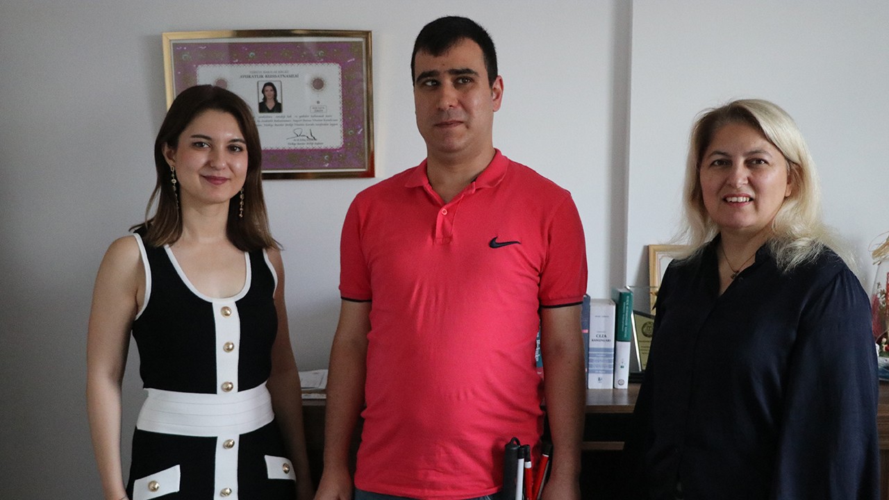 Mahkeme, görme engelli Caner’in kopyaya teşebbüsten aldığı kınama cezasını kaldırdı