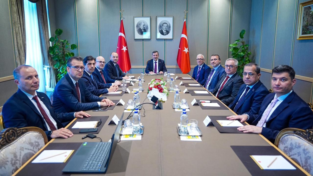 Cumhurbaşkanı Yardımcısı Yılmaz, MÜSİAD yönetimini kabul etti