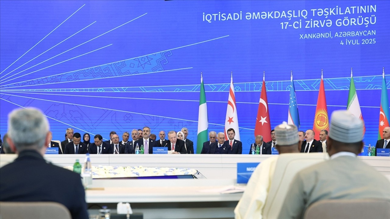 Cumhurbaşkanı Erdoğan: İsrail'in politikaları bölgemizin huzur ve istikrarını tehdit ediyor