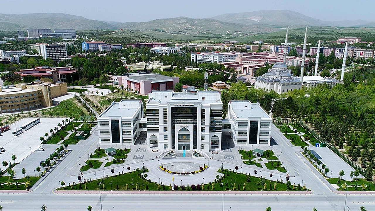 Selçuk Üniversitesi, URAP sıralamasında 18’inci sıraya yükseldi