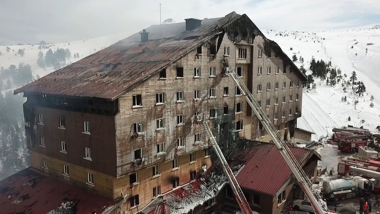 78 kişinin öldüğü yangın faciasında bakanlık başmüfettişi hakkında soruşturma izni