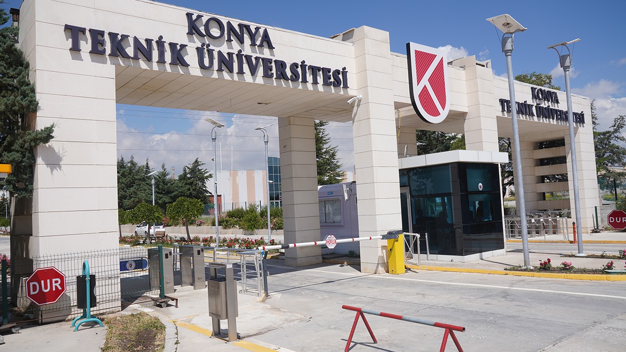 Konya Teknik Üniversitesi’nde dijital dönüşüm devam ediyor: Yeni Enstitü Öğrenci Bilgi Sistemi hizmete alındı