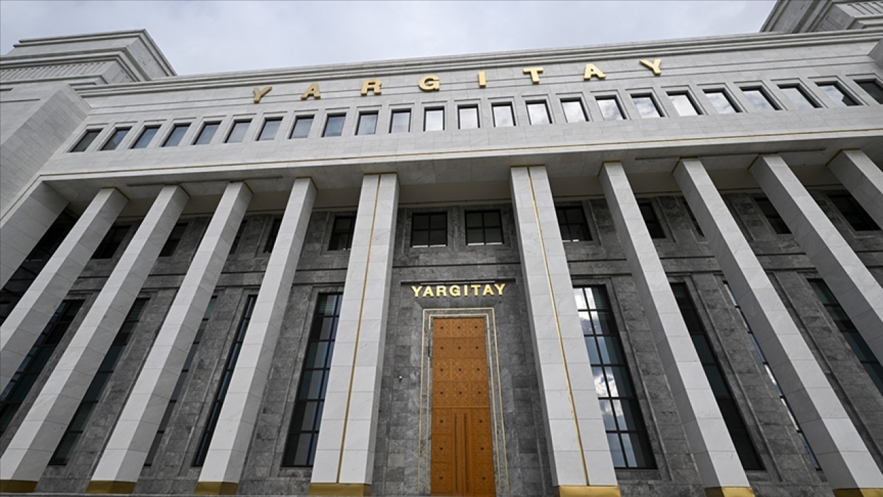 Yargıtay, sebepsiz yere evi terk eden kişiyi boşanmada “tam kusurlu“ saydı