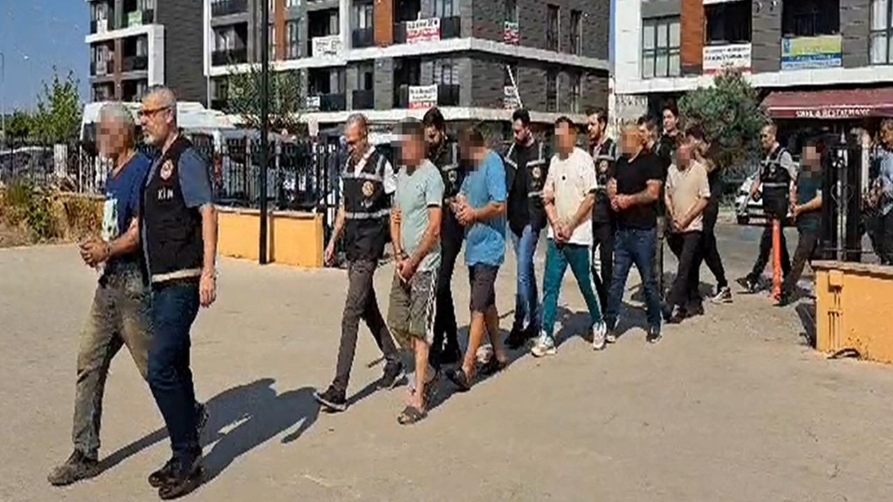 Kapıkule’de TIR’da 692 kilo esrar ele geçirildi; 10 tutuklama