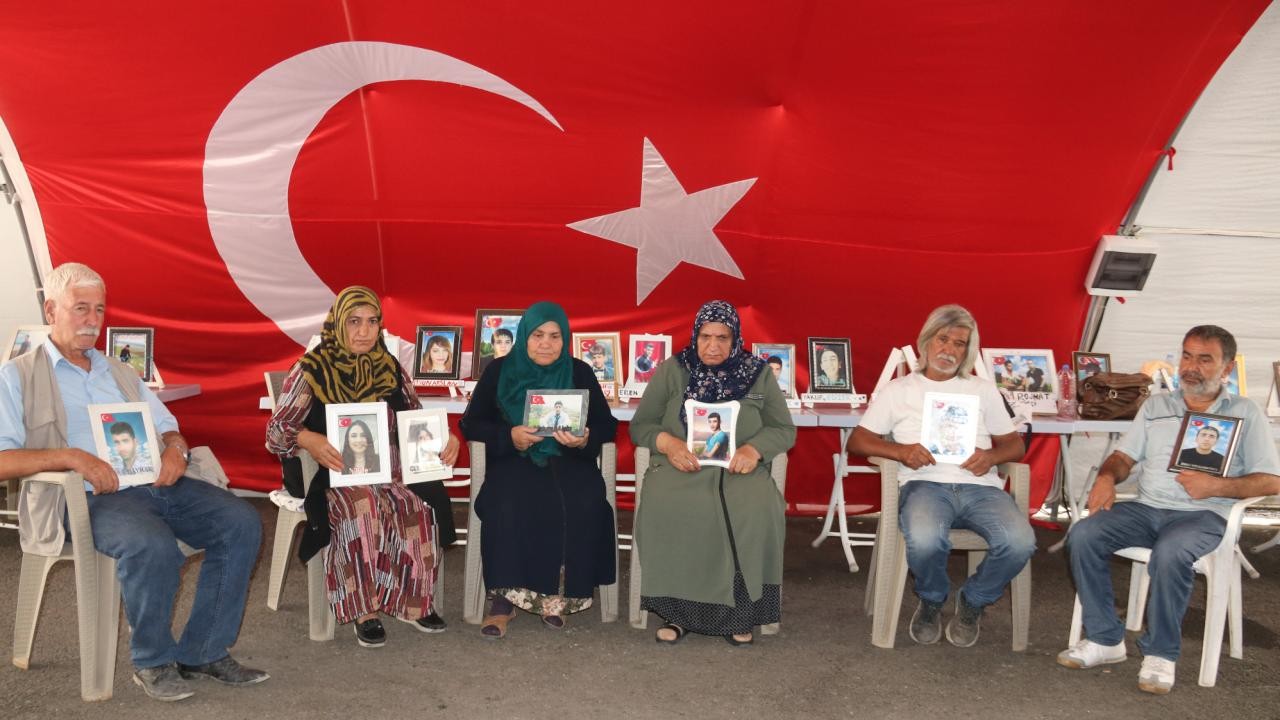 Diyarbakır anneleri evlatlarına kavuşmak istiyor