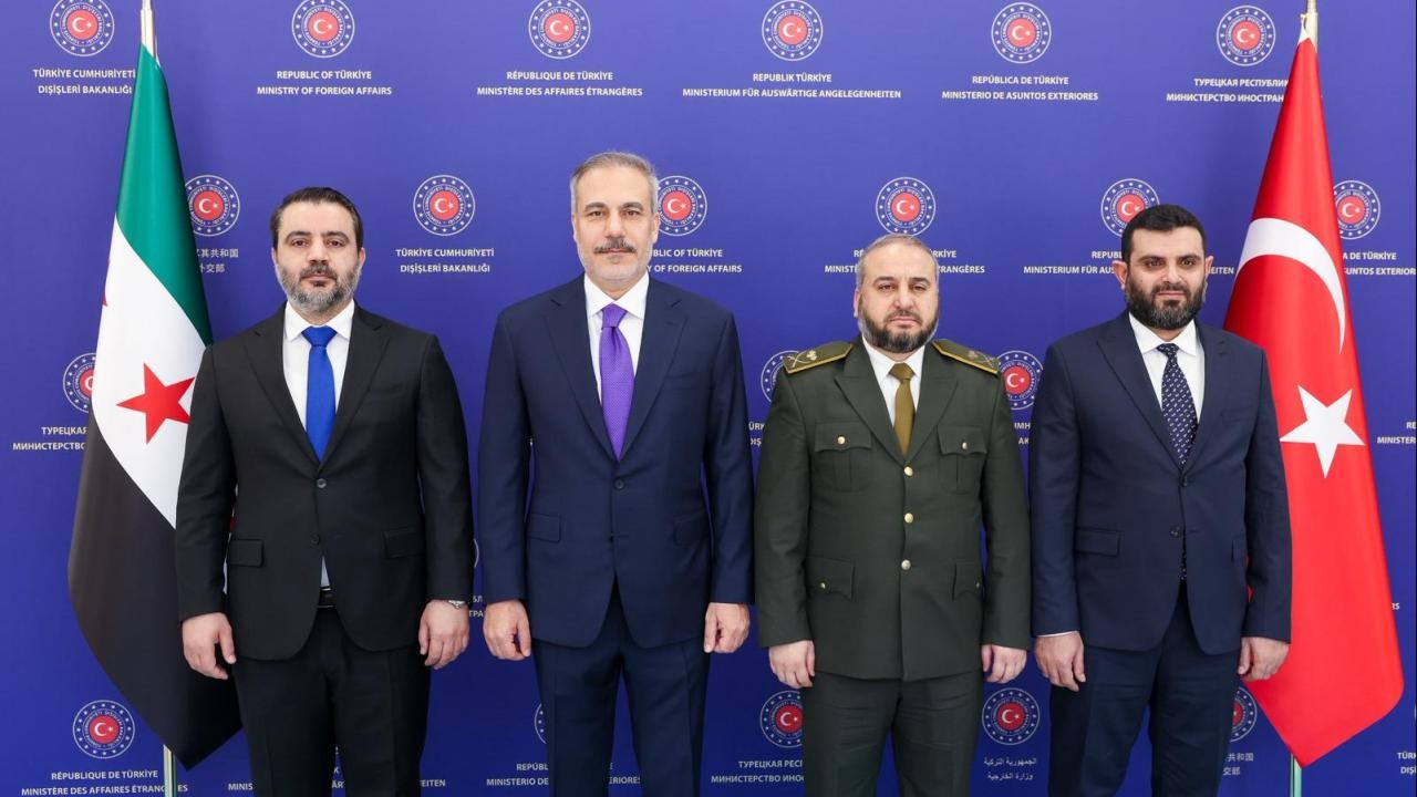 Bakan Fidan Suriyeli bakanlar ile görüştü