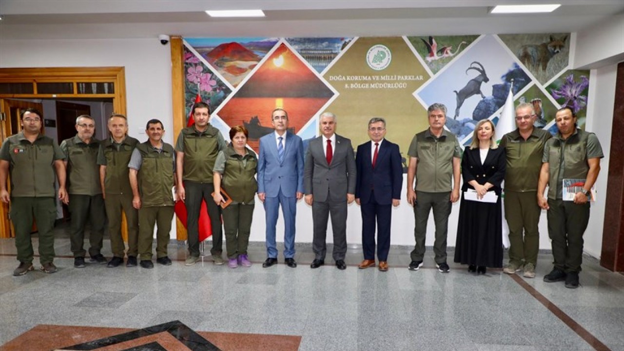 Vali Akın, Doğa Koruma Ve Milli Parklar 8. Bölge Müdürlüğünü ziyaret etti
